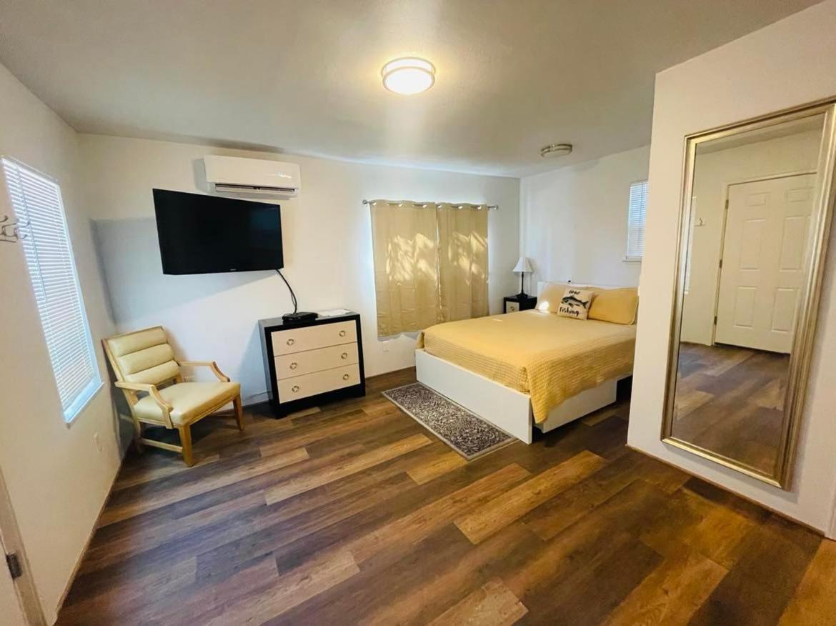 Riverfront 4*